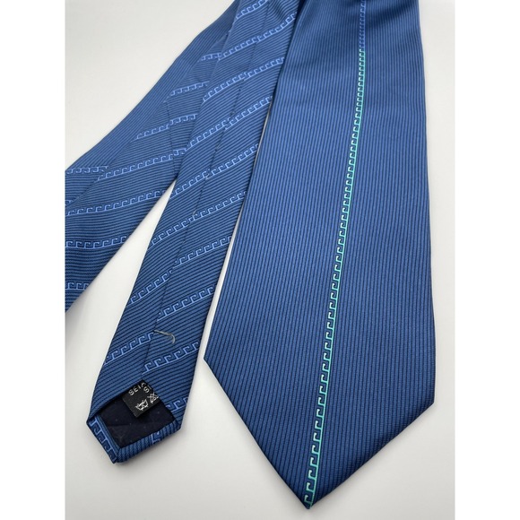 Gianni Versace Mens Blue Silk Tie Greek Key Medusa Head Made in Italy Ribbed
